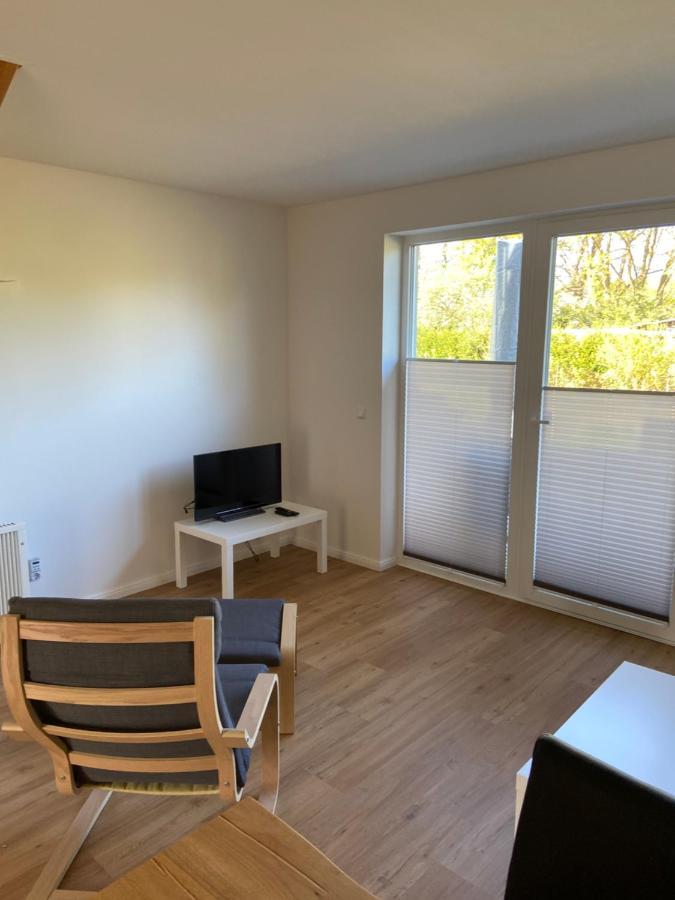 Haus Wesloer Landstrasse 6b Fuer 4 Personen * Lubeck