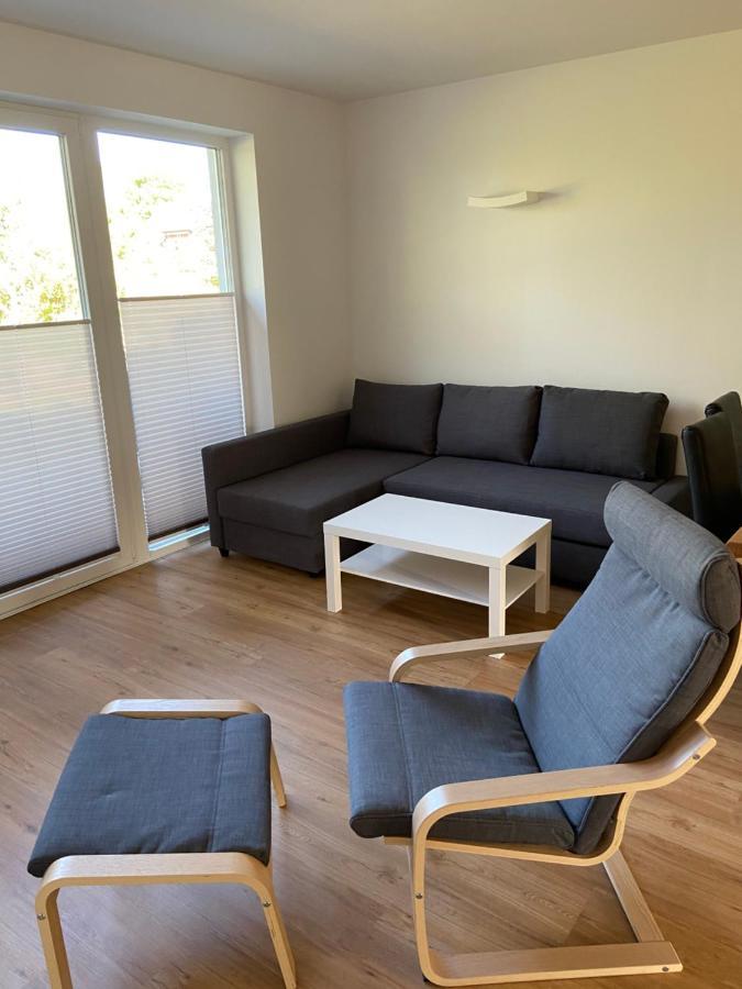 Haus Wesloer Landstrasse 6b Fuer 4 Personen Lubeck