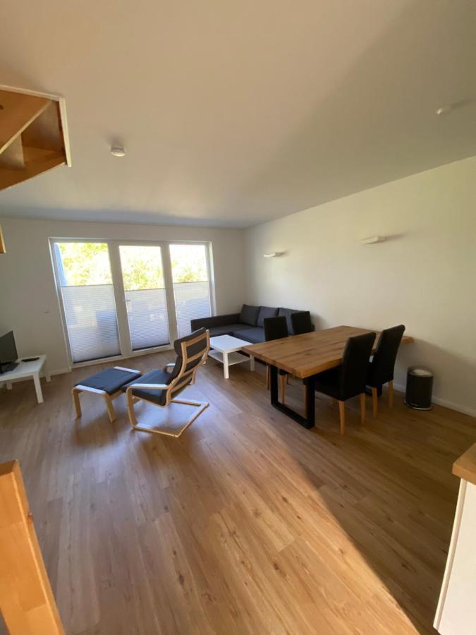 Apartment Haus Wesloer Landstrasse 6b Fuer 4 Personen Lubeck